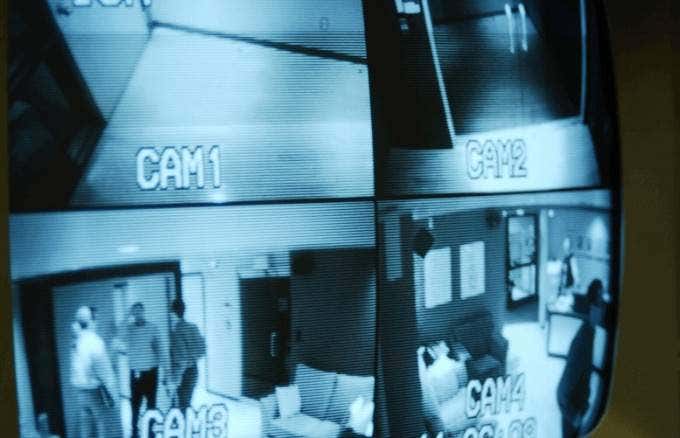 cool-things-do-with-google-chromecast-security-cameras - Online Tech Tips Stream Live Feeds From Security Cameras On Your TV image - cool-things-do-with-google-chromecast-security-cameras