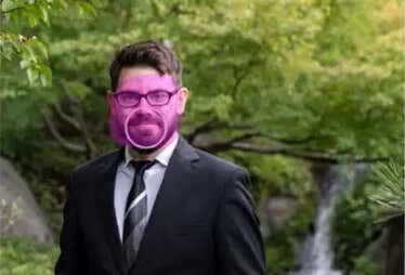 how-to-blur-the-face-in-a-photo-using-canva-8-compressed - Online Tech Tips How to Blur a Face in Canva image 7 - how-to-blur-the-face-in-a-photo-using-canva-8-compressed