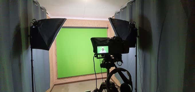 Studio-Wide-Shot-1 - Online Tech Tips The Final Product image - Studio-Wide-Shot-1